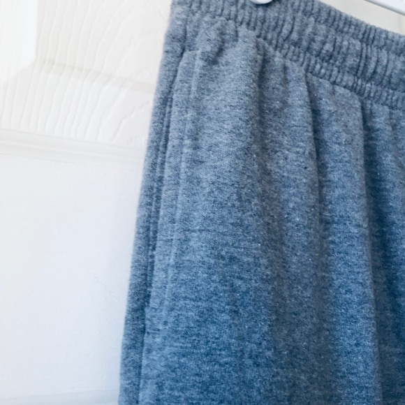 Boy Gray Sweatpants - Picture 3 of 5